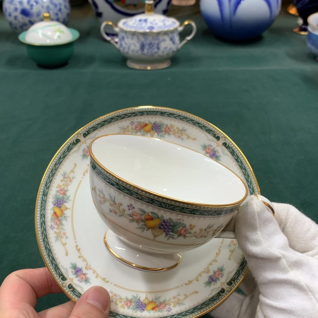 摆件全是大漂亮瓷器啊美美哒