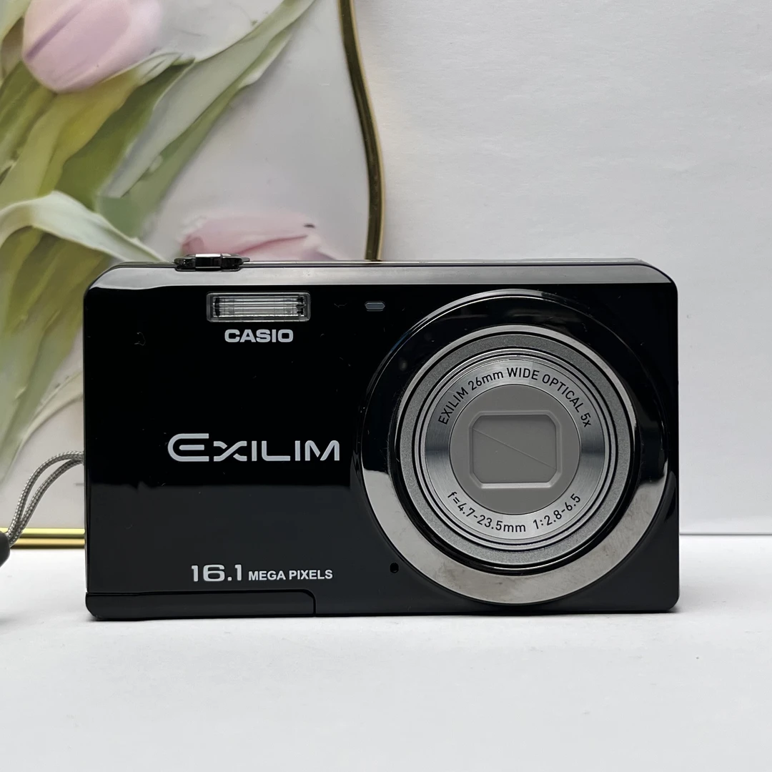 99新 Casio/卡西欧 z28 1610万 5倍光学变焦 冷白皮 配件齐No退换