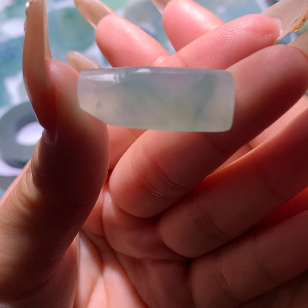 定制翡翠未镶嵌福利