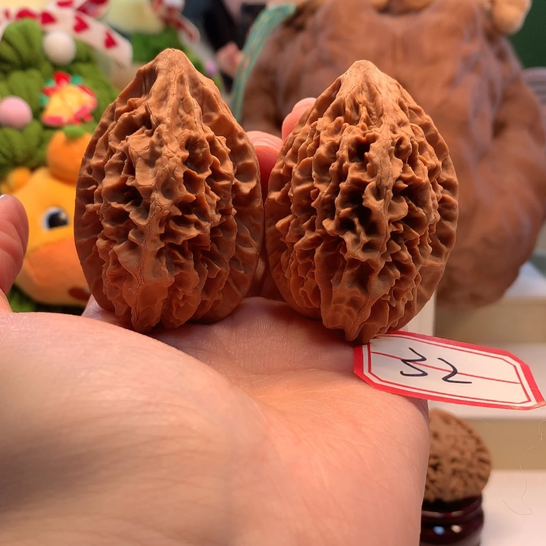 吊坠桃核42尺63克招财鼠