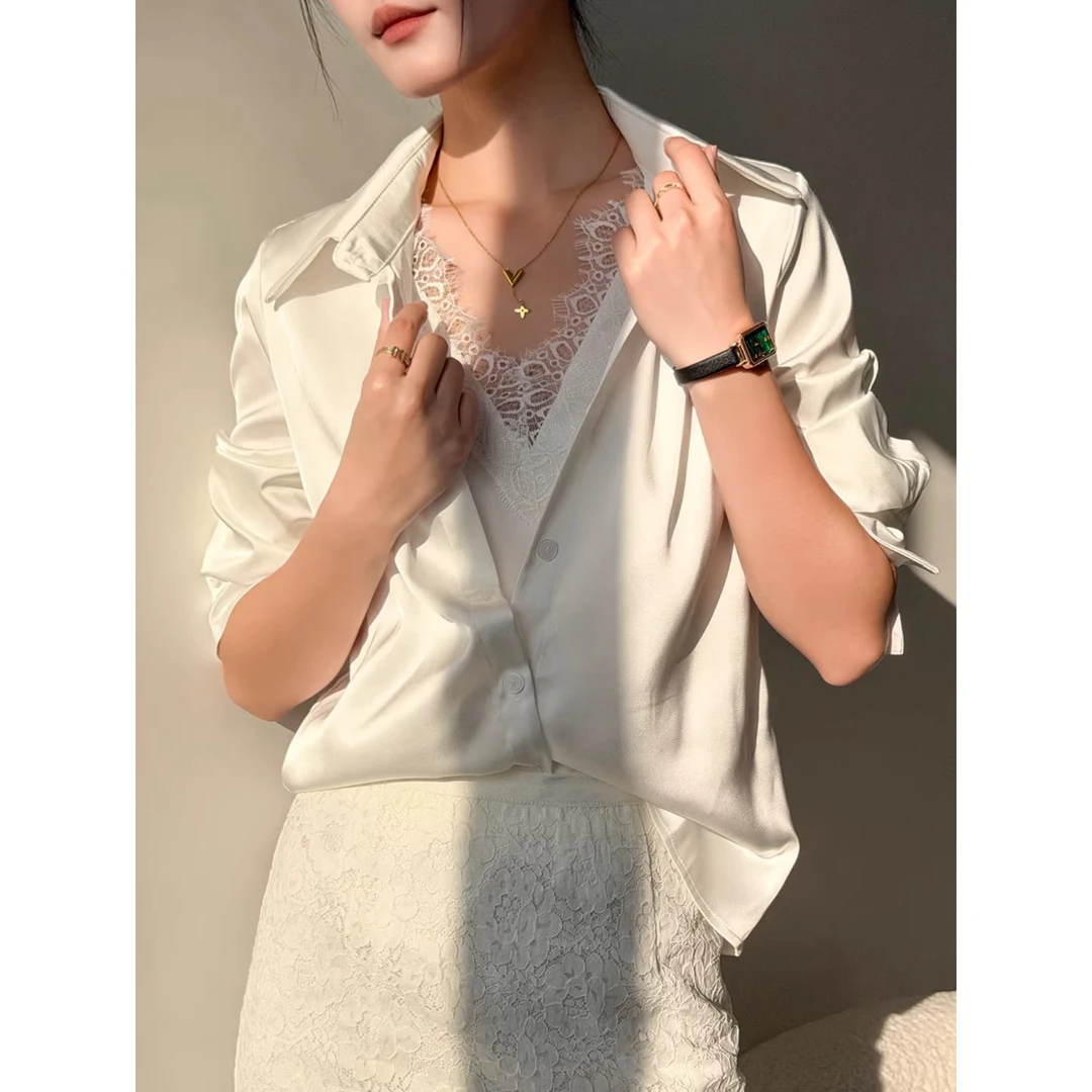 假两件白色衬衫女2025新款秋冬季高级感蕾丝拼接衬衣长袖内搭上衣