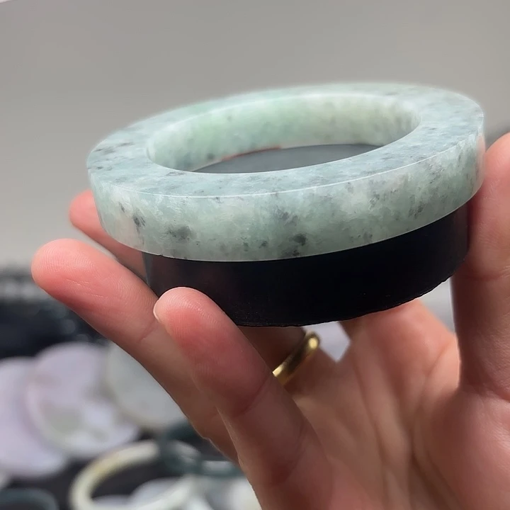 定制翡翠未镶嵌.缅甸翡翠冰乌鸡手镯