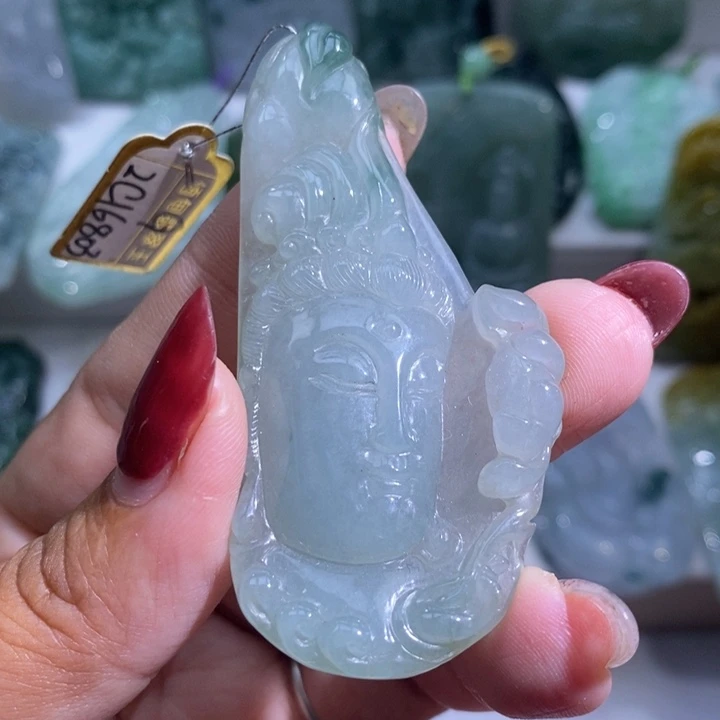 【闪购商品】翡翠未镶嵌颈饰观音