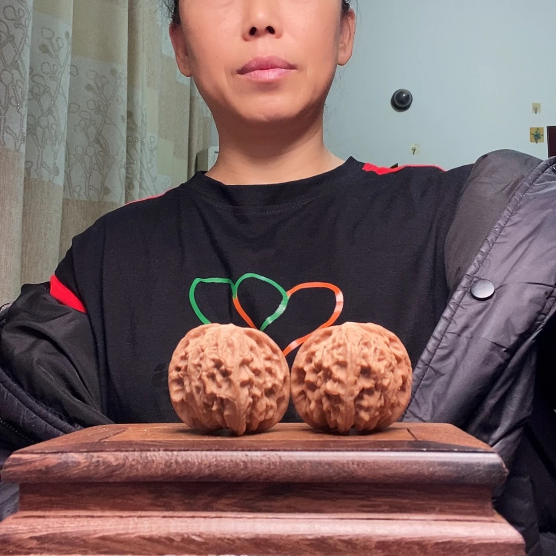 文玩核桃吊坠磨盘