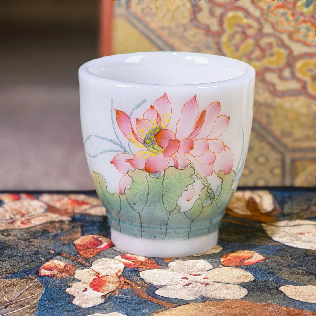 景德镇璞玉手绘爱莲说美人杯B10312