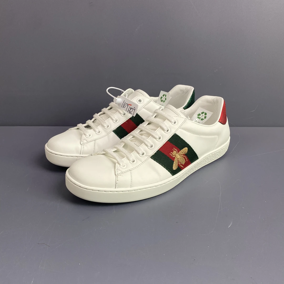 95新 GUCCI/古驰 41.5码 古驰小蜜蜂白色板鞋 休闲鞋 后跟通病265