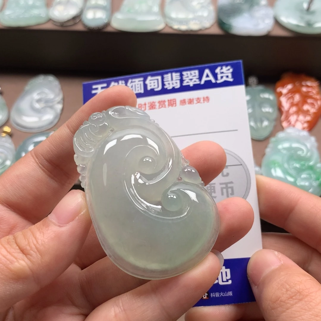 翡翠未镶嵌颈饰健***美天然翡翠