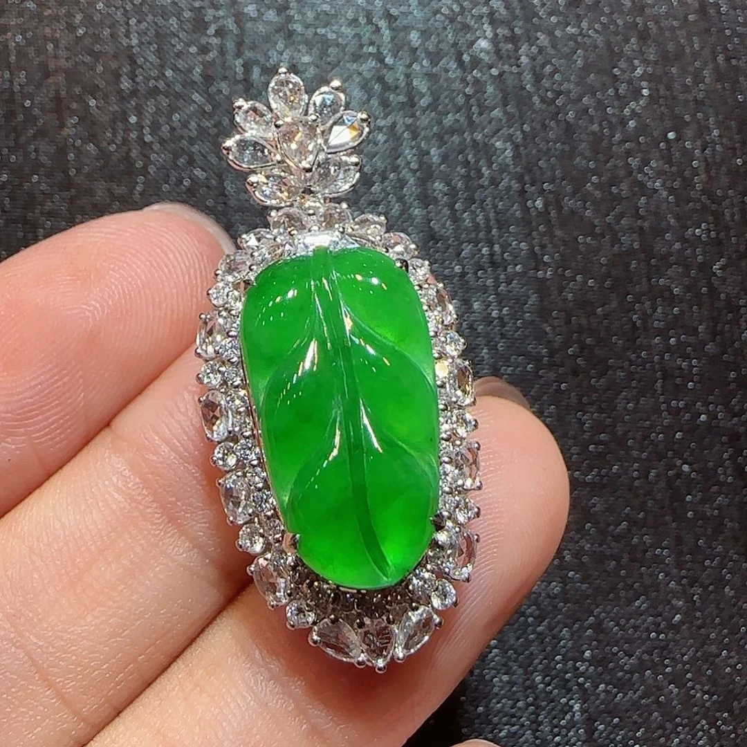 翡翠18K金镶嵌吊坠(不含链)叶子