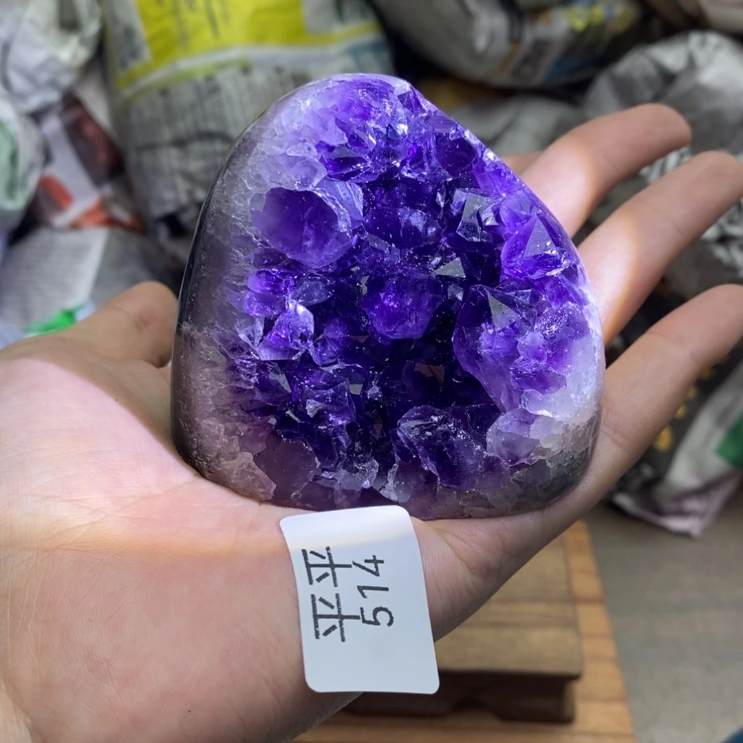 紫晶大型摆件（非配饰）未镶嵌