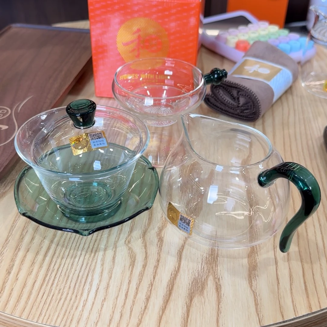 t*禾器荷叶盖碗+淡然公道杯+丰珠茶漏。墨绿色
