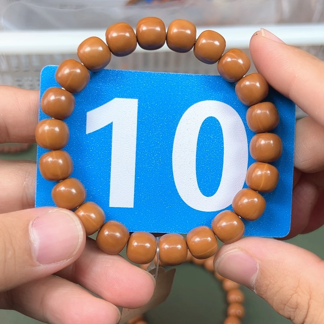 吊坠猴头核桃10老形。   10