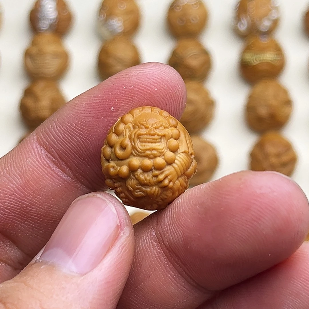 猴头核桃吊坠伏虎17