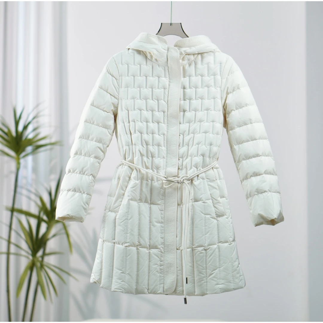 文果系列   F397   女装简约时尚羽绒服米白55523112067