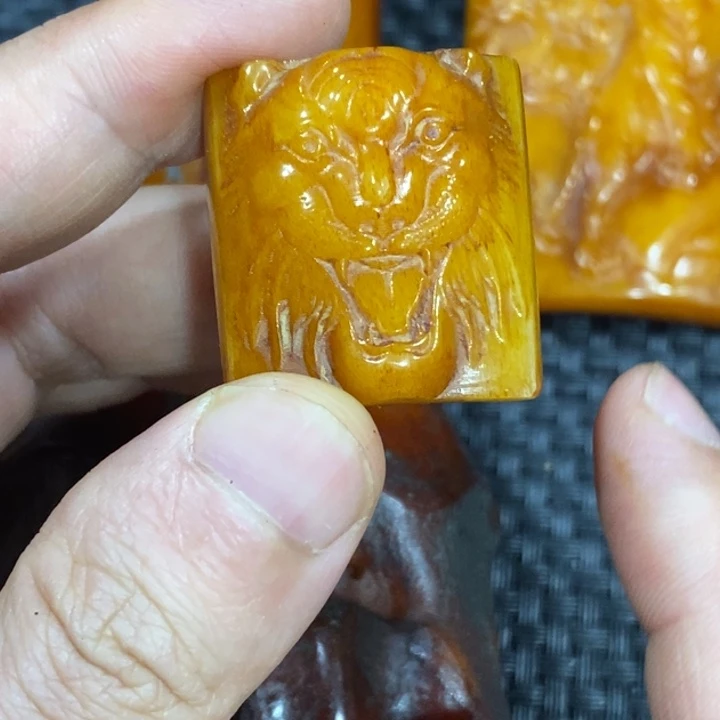 滴血莲花菩提吊坠