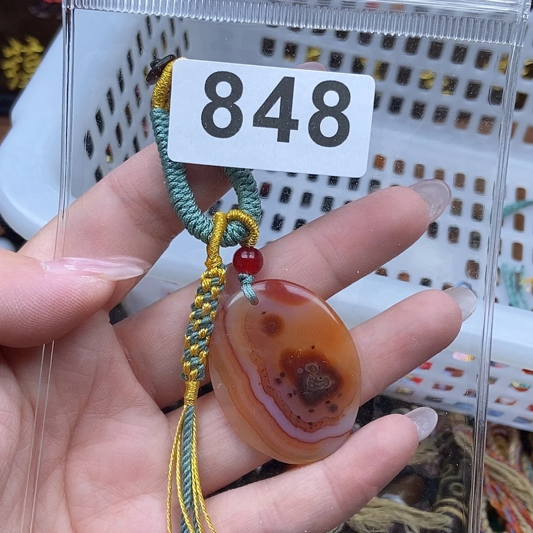 玛瑙/玉髓未镶嵌颈饰