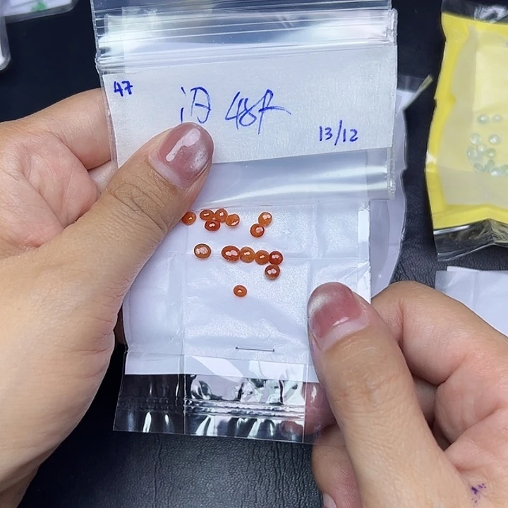 未镶嵌定制翡翠不