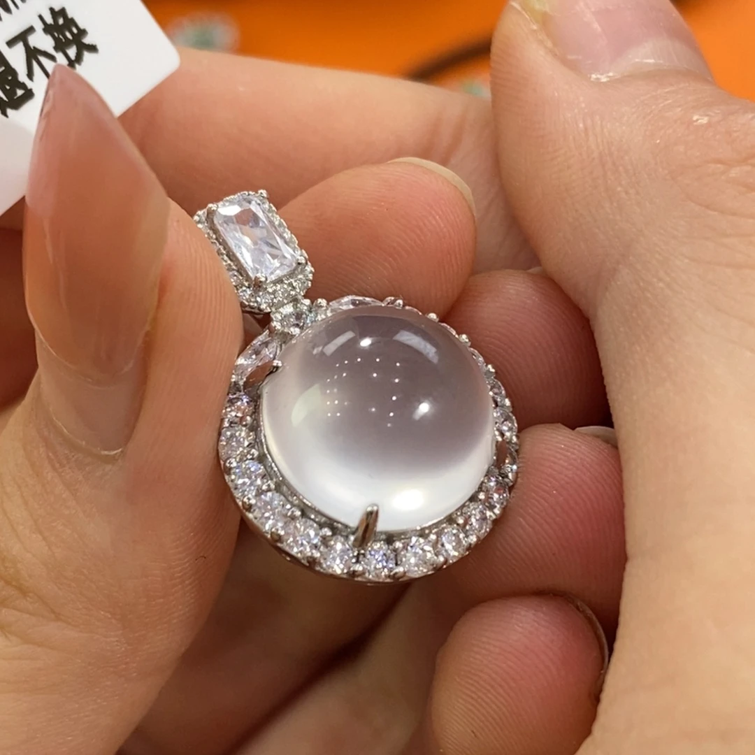 石英质玉银S925镀金镶嵌吊坠(赠链)