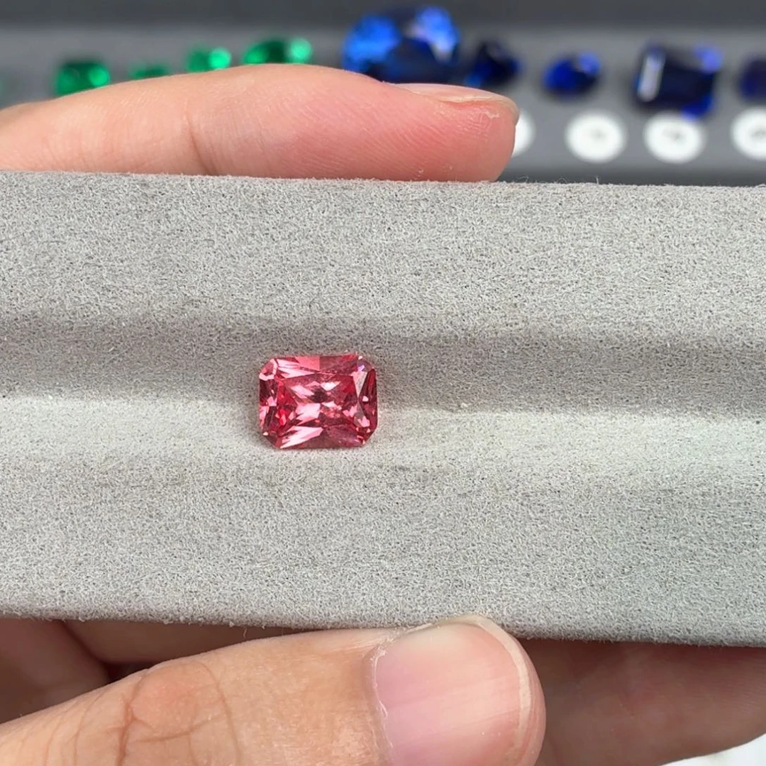 理***す裸石合成（培育）蓝宝石2.97ct