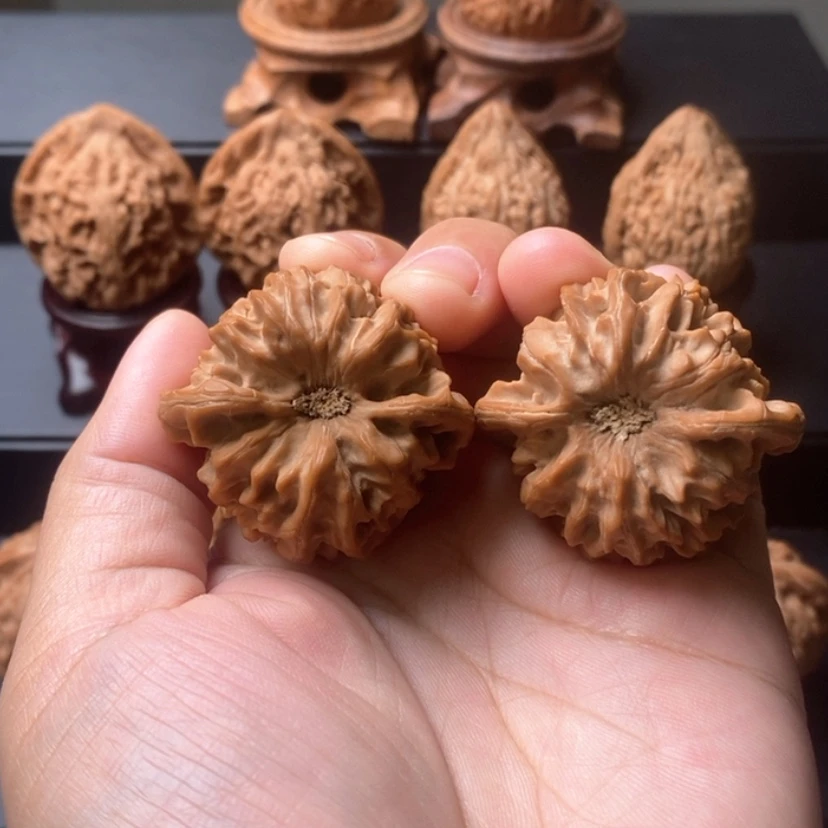 【闪购商品】吊坠文玩核桃39尺龙门涧