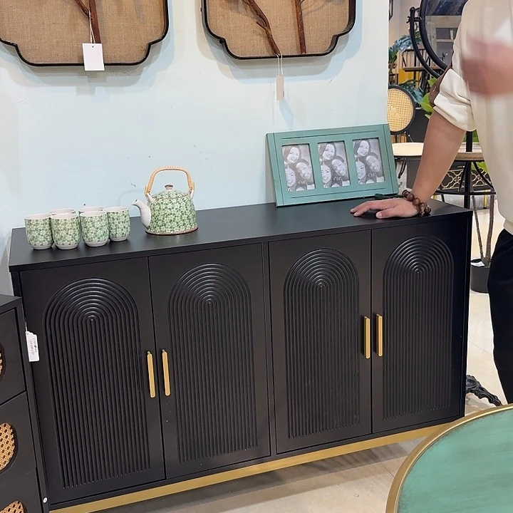 有机玻璃不安装哦