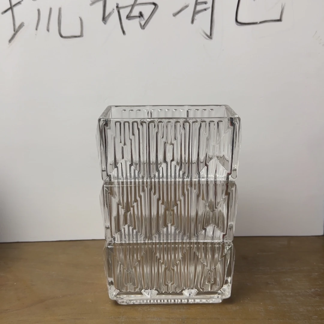 手工艺品琉璃巴卡拉花瓶