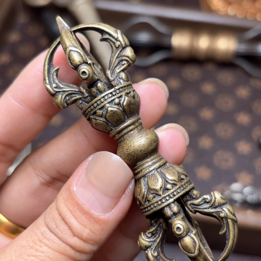 铜星月菩提吊坠项链