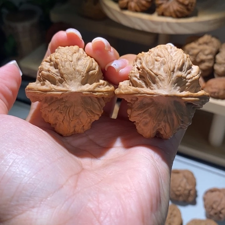 把件文玩核桃41尺寸大野狼