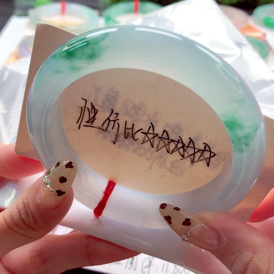 翡翠未镶嵌手镯58.5 冰飘绿花毕业底妆 灵