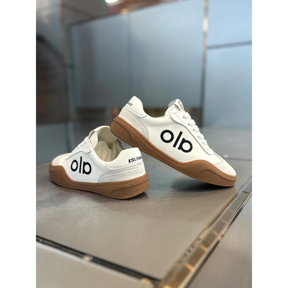 DMXUXM『设计风』轻松搭配~匠心制作~软底百搭运动时尚休闲小白鞋男