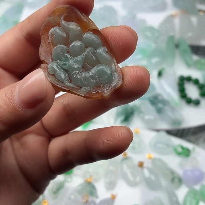 定制翡翠未镶嵌纯A