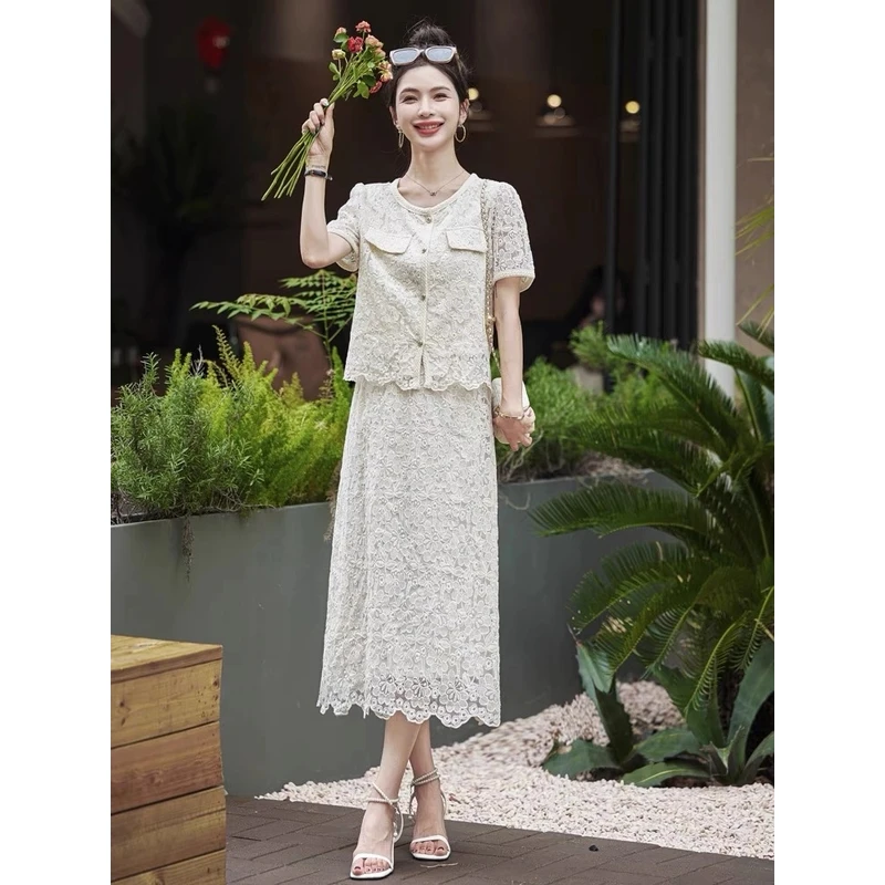 2025年夏季新款法式蕾丝小香风气质女人网纱舒适透气轻奢气质套装