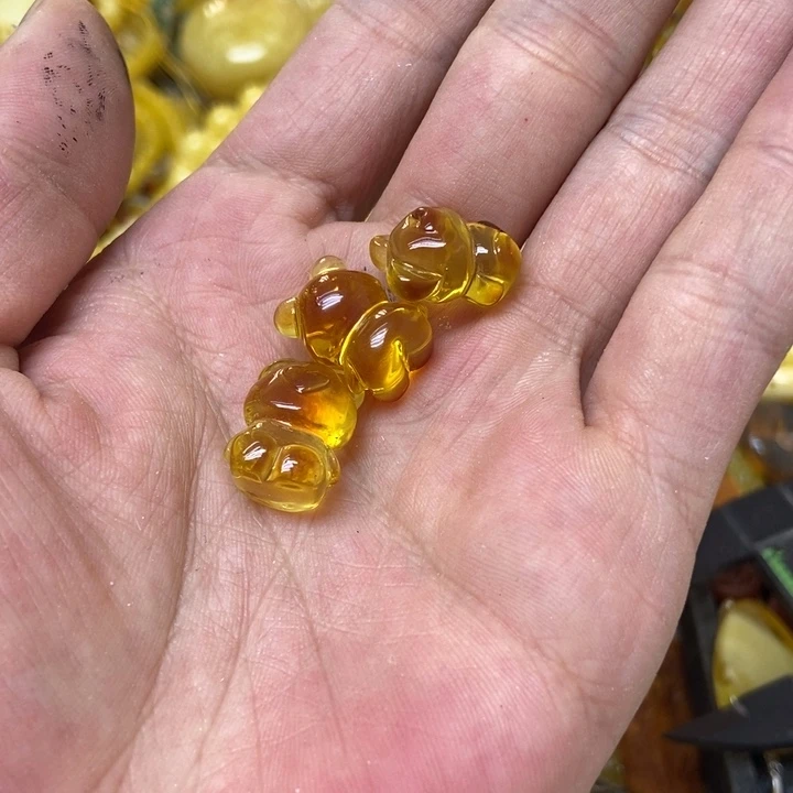 蜜蜡未镶嵌裸石多样性发货其一