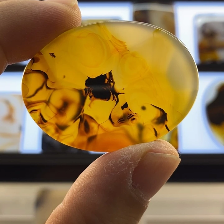 玛瑙/玉髓合金颈饰