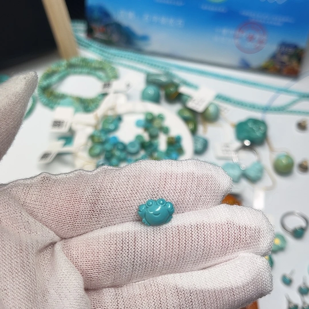 筱***J绿松石未镶嵌珠宝半成品