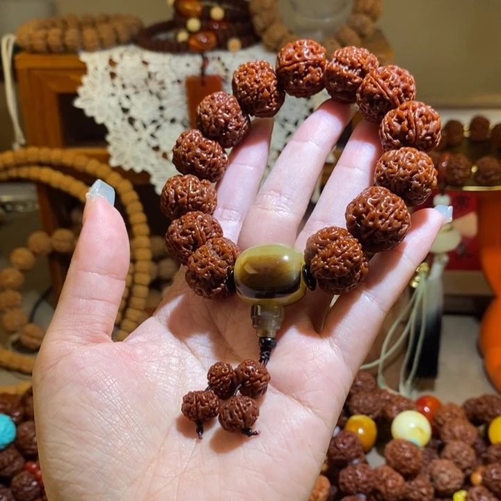 金刚菩提手串205玉华肉三通款