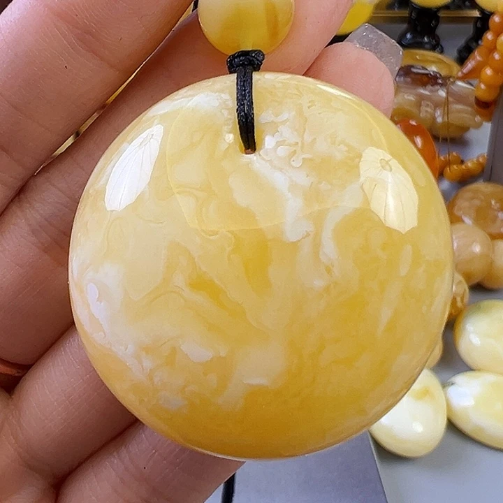 蜜蜡颈饰未镶嵌蜜蜡