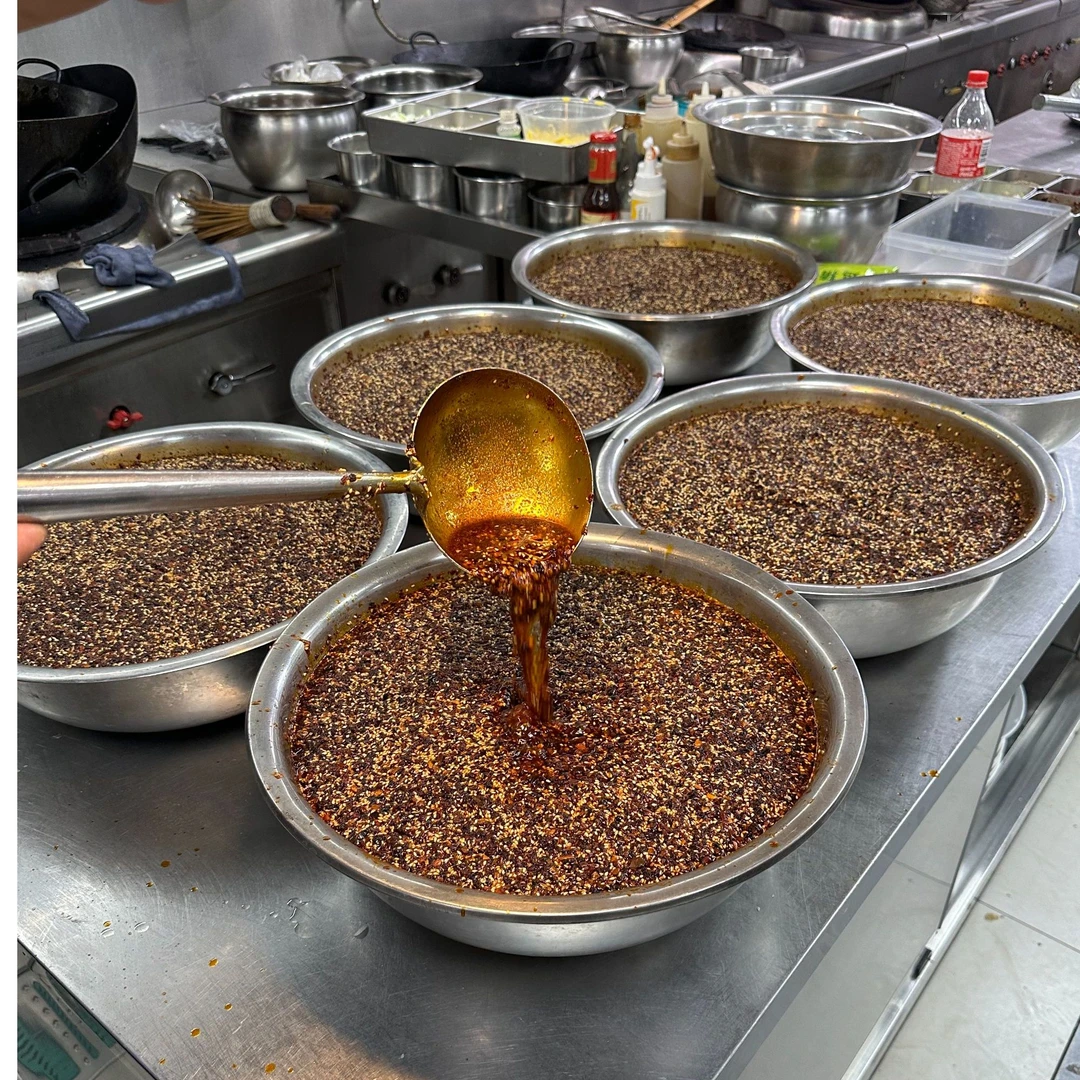 面馆实体店辣椒油