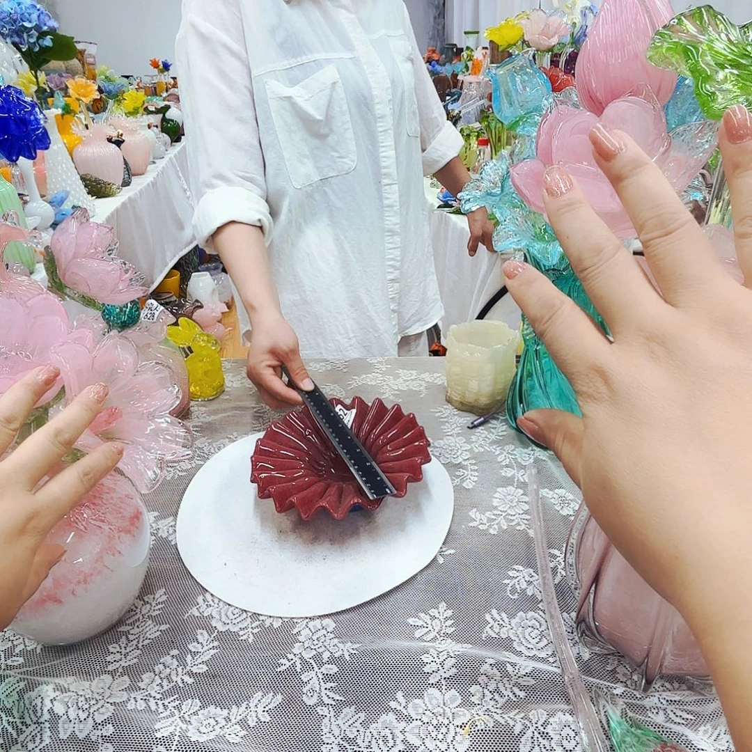 不完美琉璃花瓶花品摆件