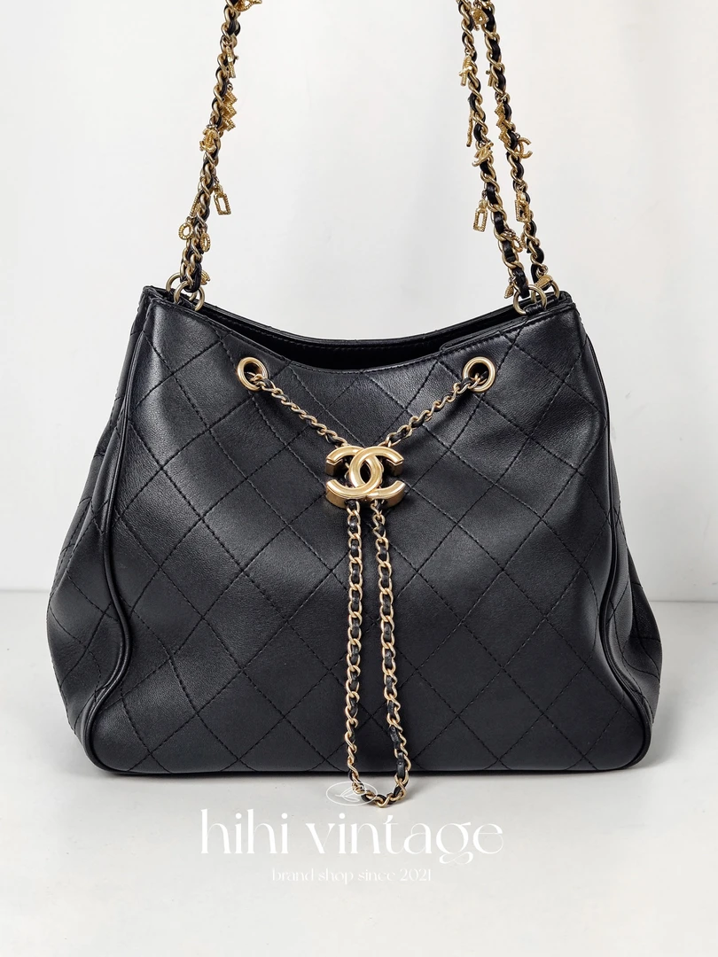 95新 Chanel/香奈儿 19A 黑金埃及系列水桶单肩包 28开 二店