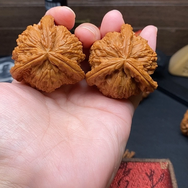 姜***涛把件文玩核桃白奔
