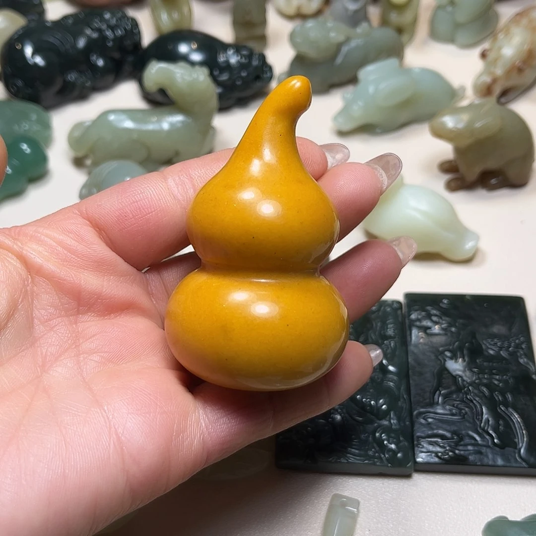 白玉菩提吊坠白玉菩提吊坠