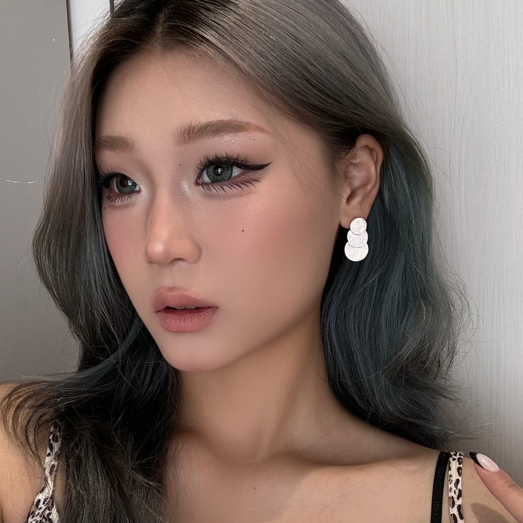 铜合金耳饰 冷淡风时尚三层圆片耳钉小众高级感ins气质百搭耳饰