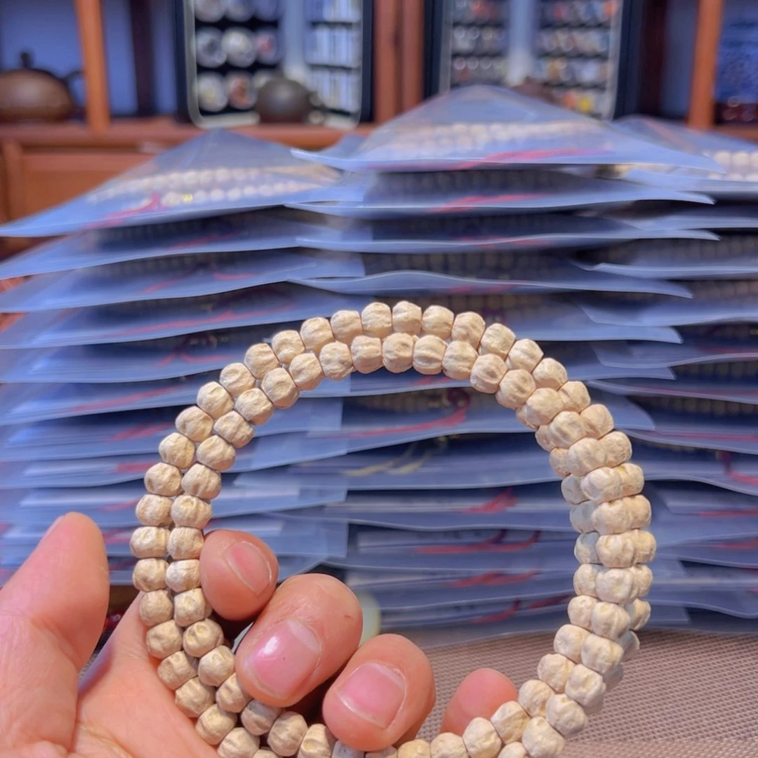 柏香籽/百香籽吊坠爱****阳