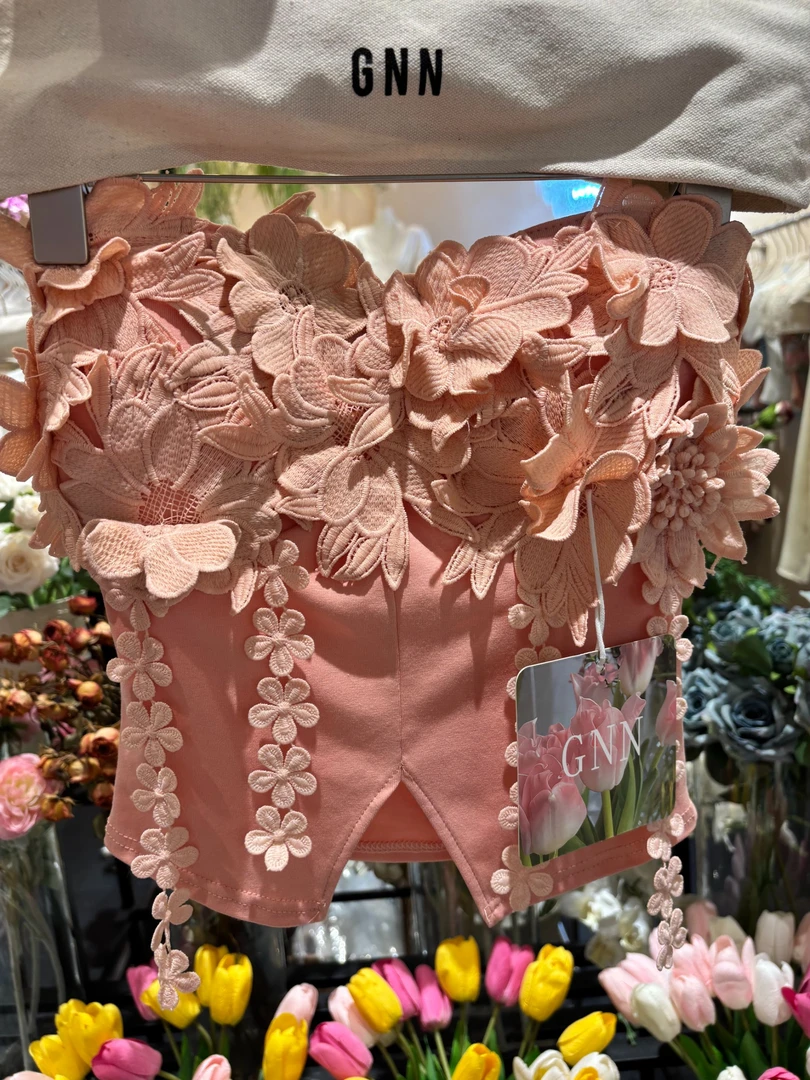 重工立体流苏刺绣花朵抹胸