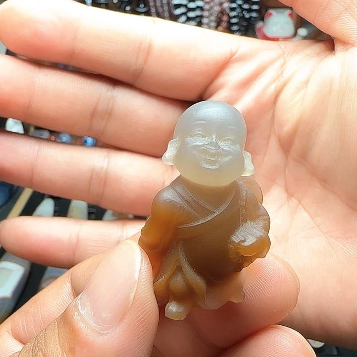 姚***三玛瑙/玉髓颈饰未镶嵌