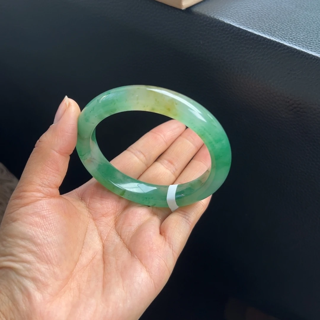 石英质玉未镶嵌手镯非洲翠61