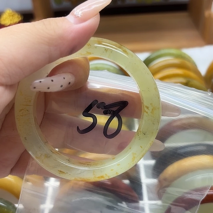 未***天蛇纹石玉未镶嵌手镯