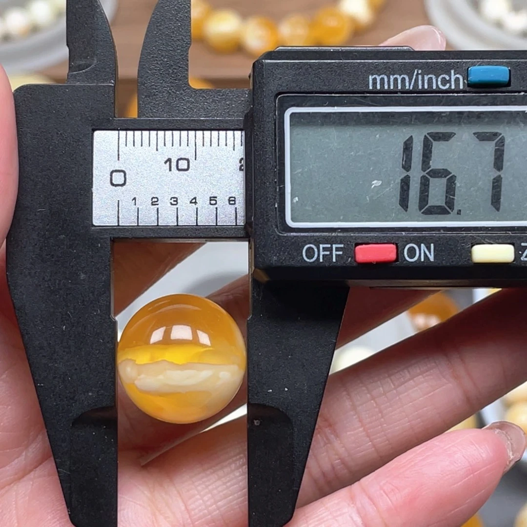 捂***朵裸石琥珀未镶嵌天然