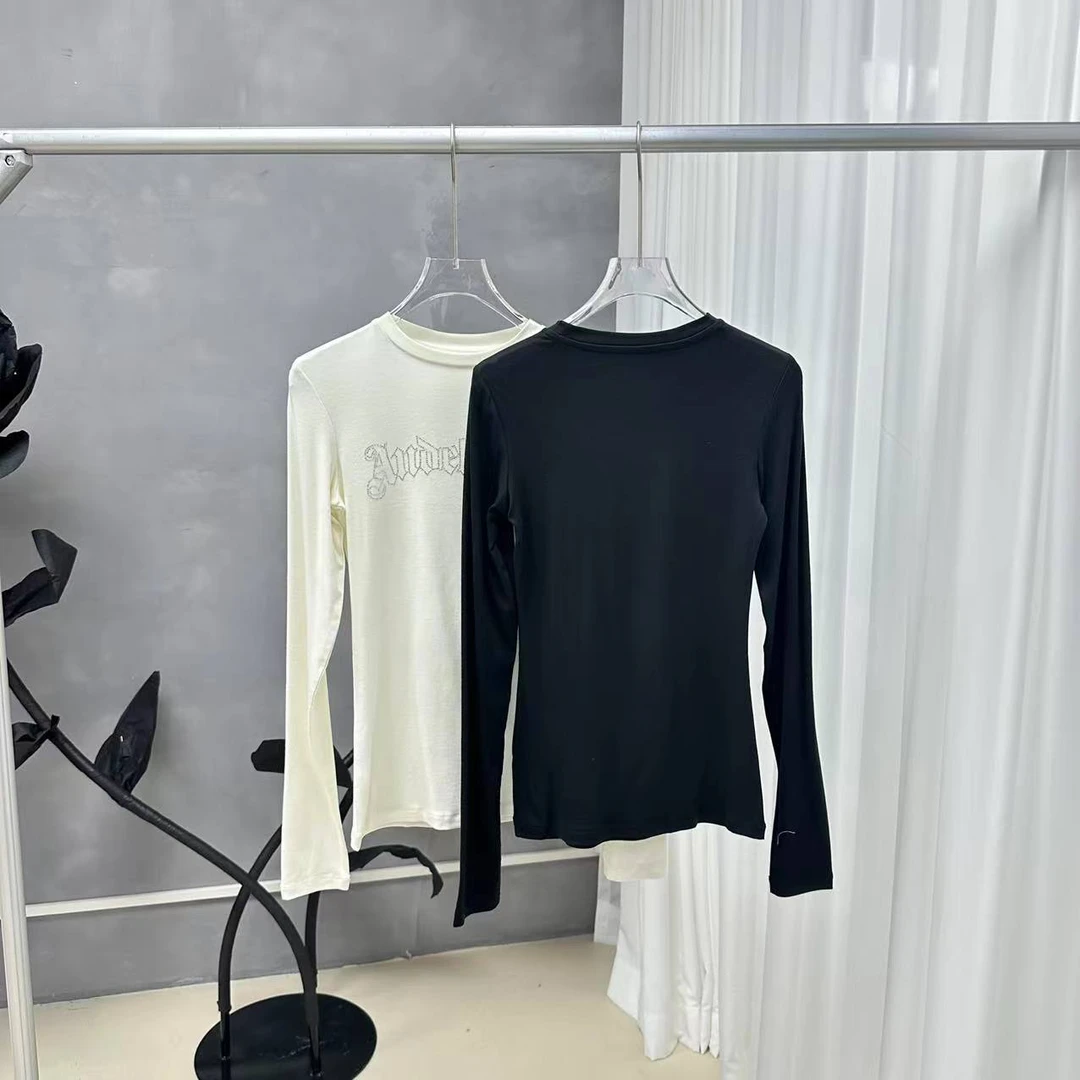 D STUDIO 两色烫钻哥特字母长袖T恤 D2016