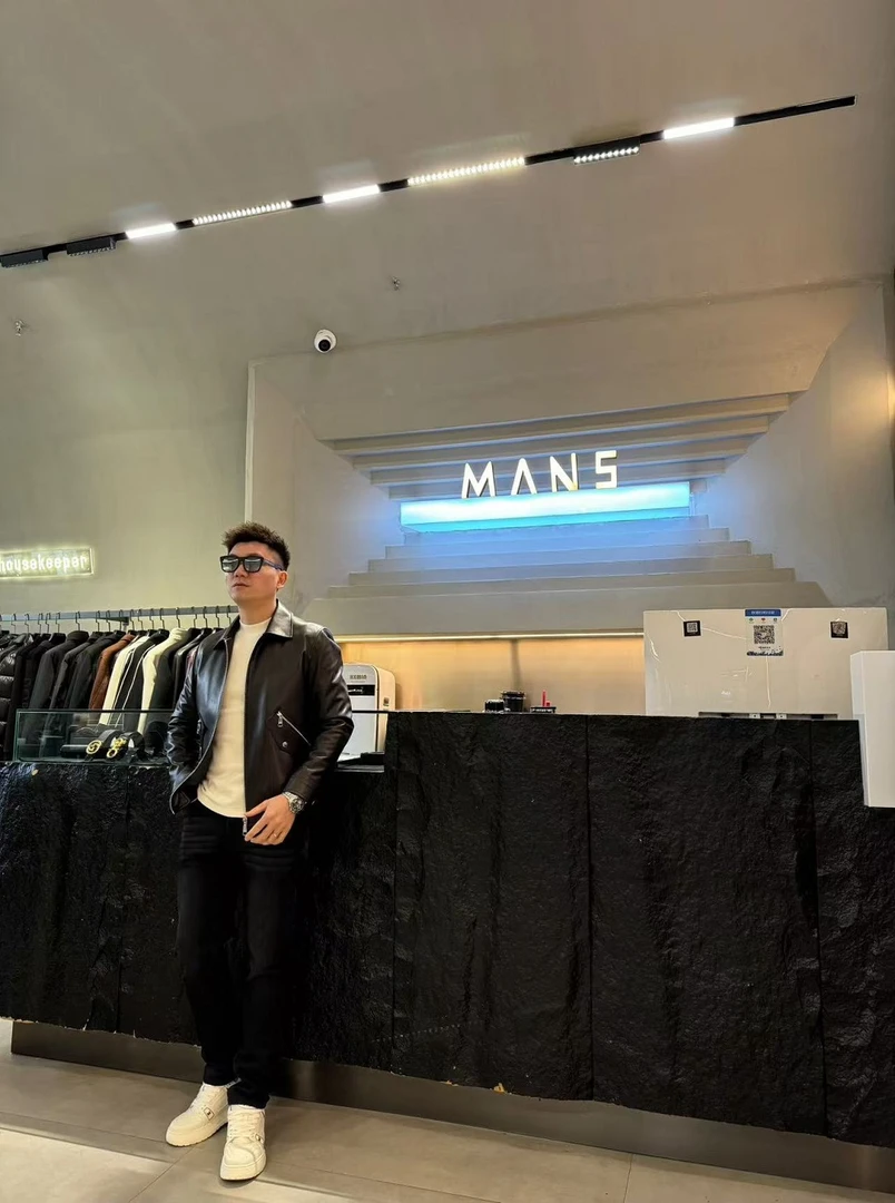 MANS名店-2024新款休闲时尚男士鹅绒皮衣-QZ-2705